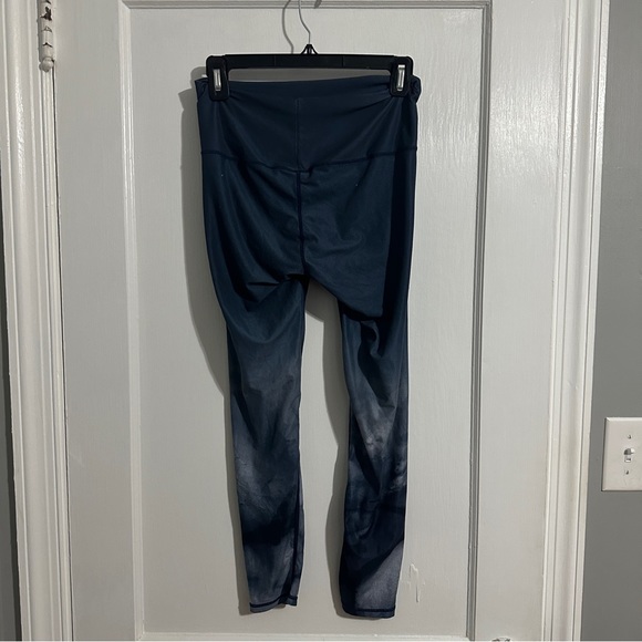 Sol and Mane Medium Leggings Blue and White - Picture 5 of 10